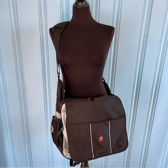 NWOT SwissGear Computer Laptop Tablet Carry Briefcase Travel Messenger Bag 15" - Picture 1 of 14